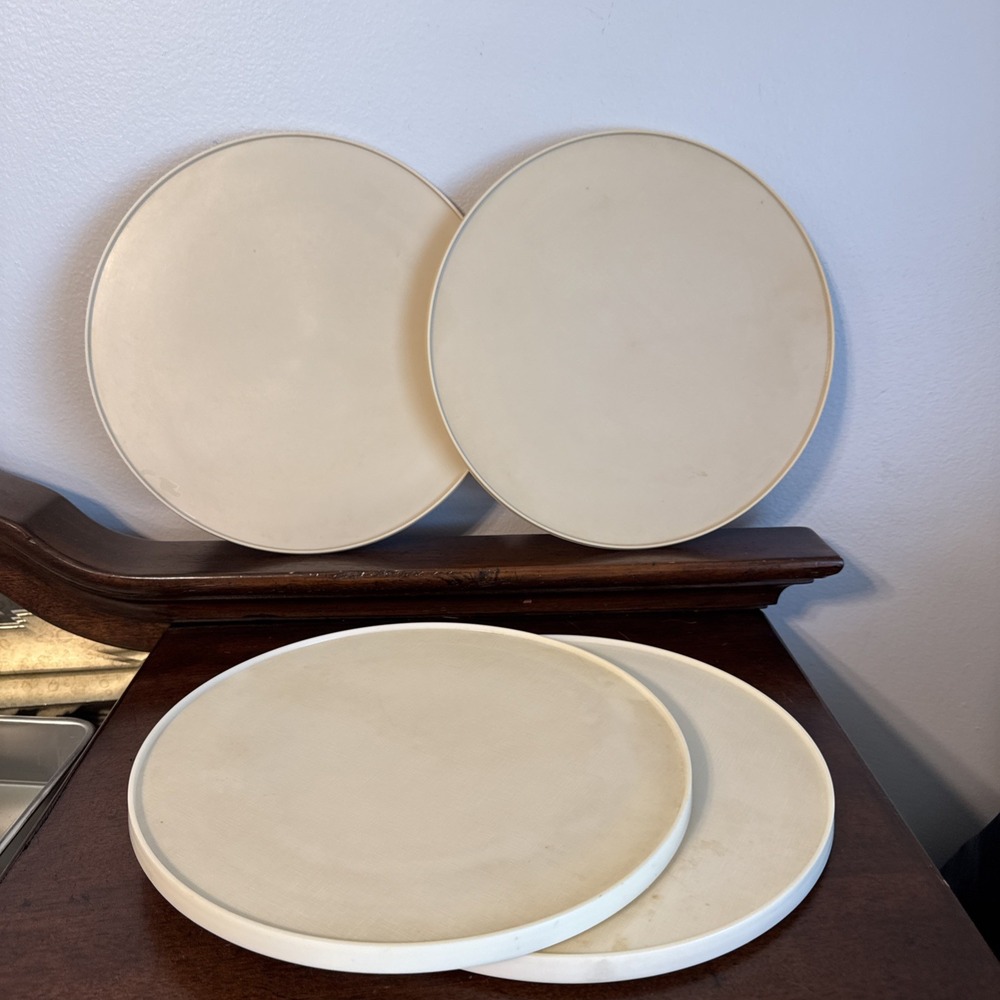 4 Pc. 10.25" Rubbermaid Lazy Susan Plastic Turntable #2725 & #2787 Set Lot